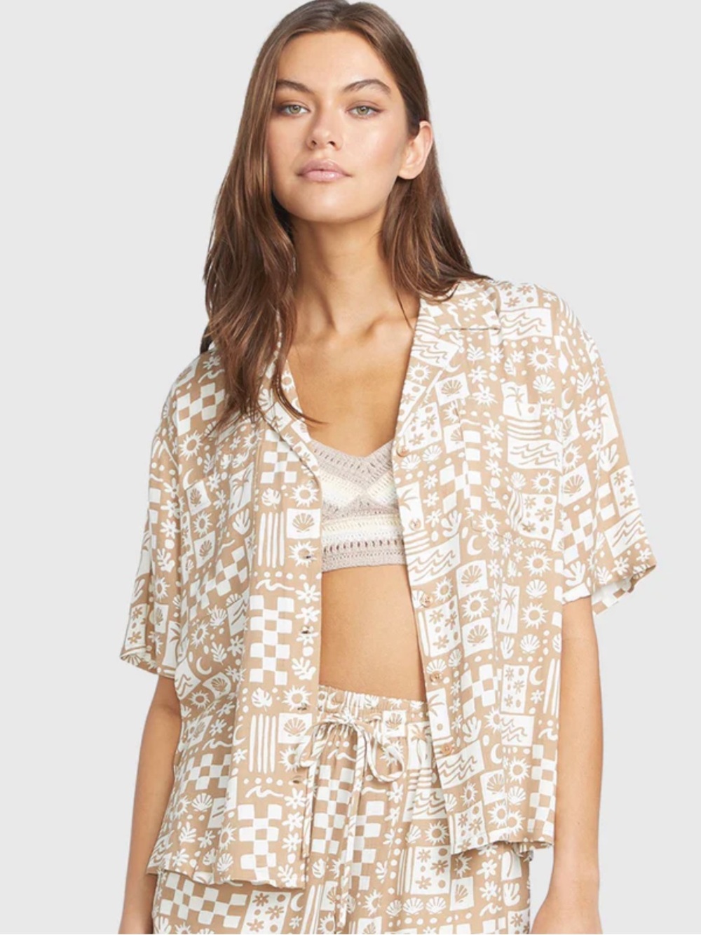 Volcom Women's Sunny Daze Short Sleeve Shirt